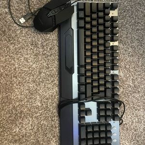 Memorex Gaming keyboard and mouse